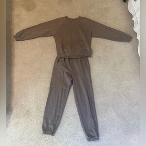 GAP Taupe brown sweat set
